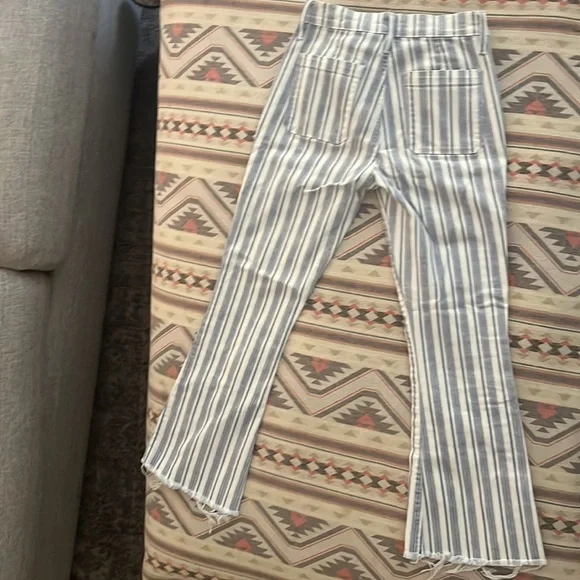 Frame Denim - Picture 3 of 4